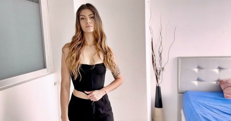 Putalocura model hd archive