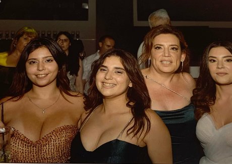 Coral Sharon nice model picture