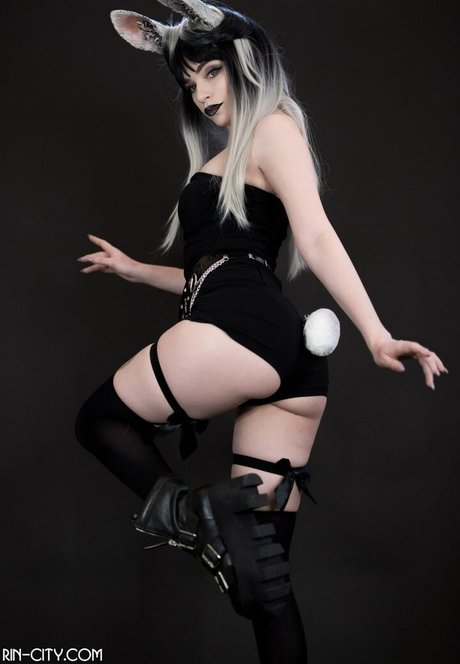 Katrina Wilkinson erotic pornstar pics