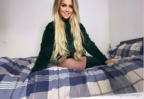 kellymilana star exclusive photos