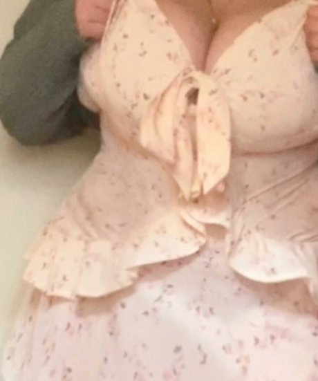 Nikkie Ginger best star pictures