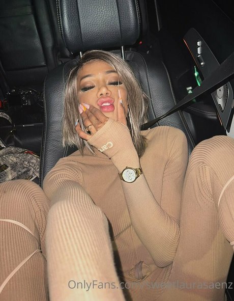 sweetlaurasaenz star adult picture