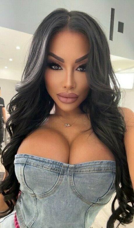 keiranlee adult model images