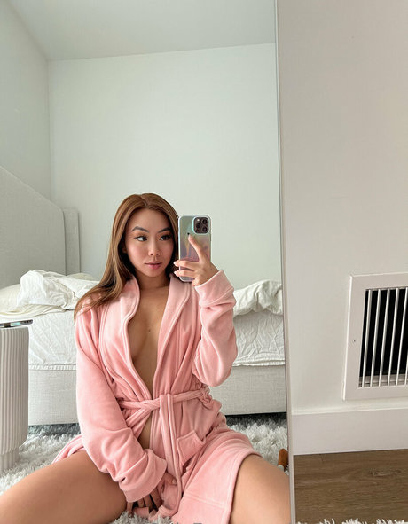 vmynguyen star sexy photos