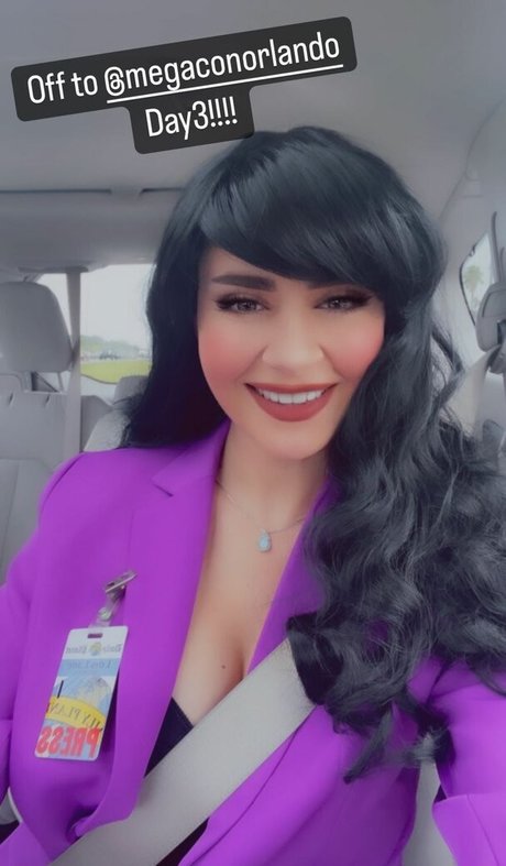 That Star Wars Girl model high quality picture