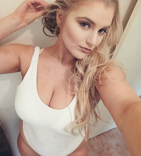 milf nude onlyfans hot sexy pic