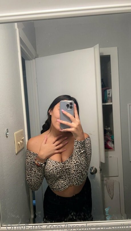 brookegoeswild Profile pic