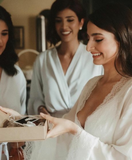 Ischtar Isik hot model photo