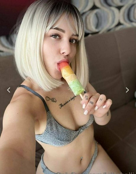 littleluxy erotic actress galleries