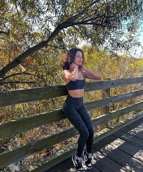 Gabriella Saraivah adult actress pics