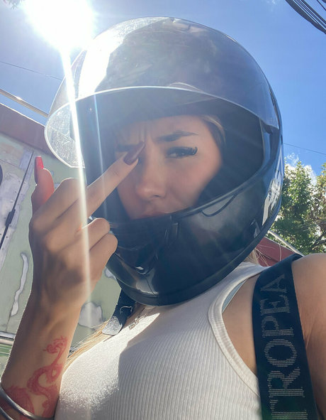 molly4 20 pornographic model pics