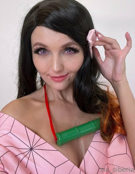 long onlyfans naked photo