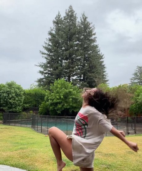 chubby wife onlyfans free porn picture