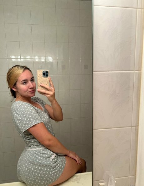 blonde secretary onlyfans free sexy pics