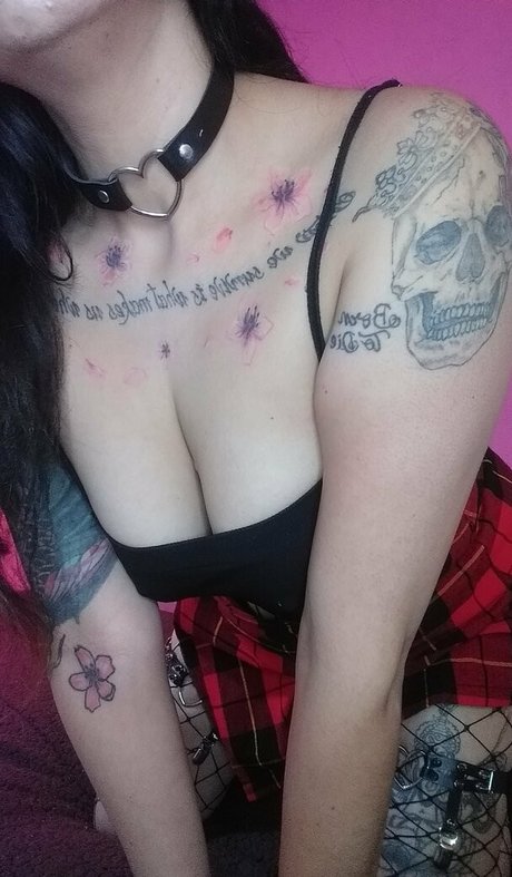 bunnybanajii nude star pictures