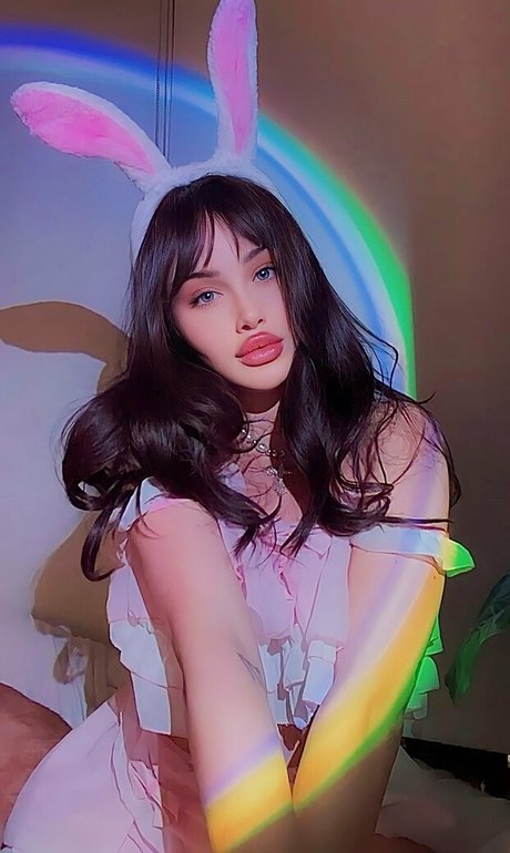 kittytheasmrqueen nudes actress archive