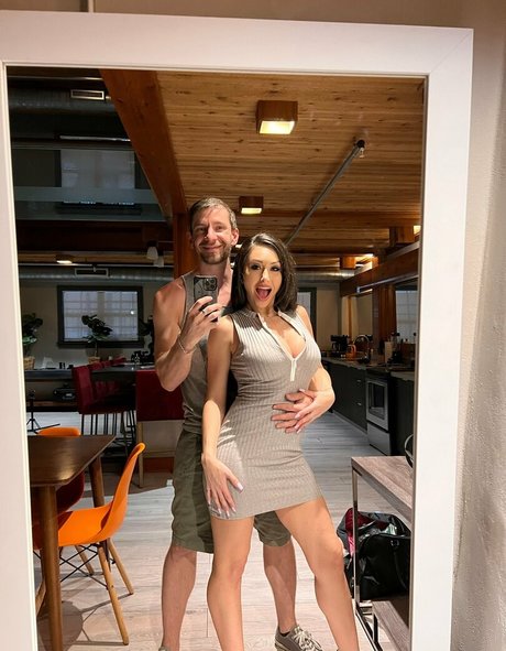 tradeofalljaks actress pics