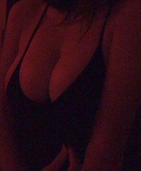 threesome ebony onlyfans sexy naked pic