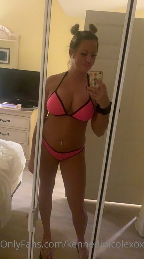 kennedinicolexoxo star perfect pics