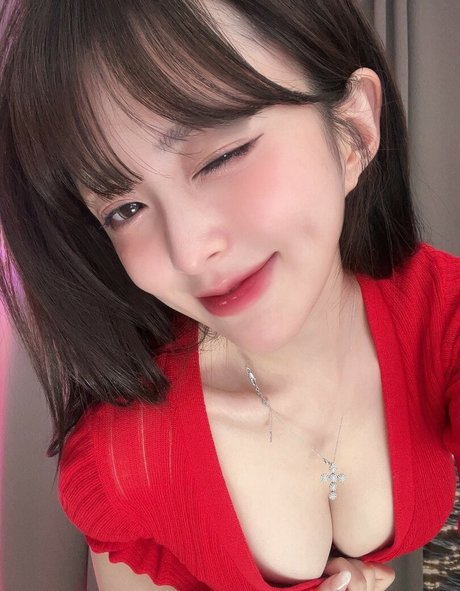 bbang9 2 adult model picture