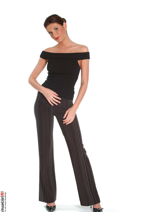 iStripper model free picture