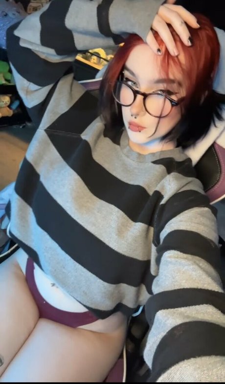 blonde shower onlyfans hot xxx pics