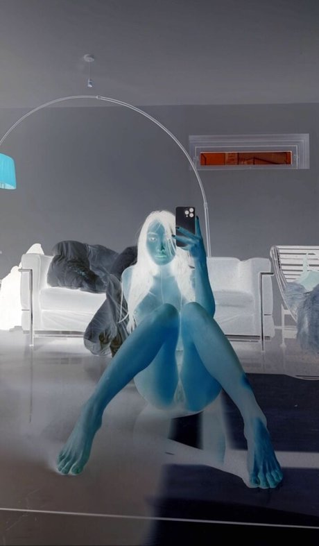 Dieu Linh Vuong pretty star pic