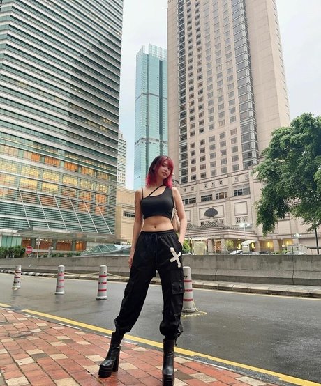 Charechii model xxx pictures