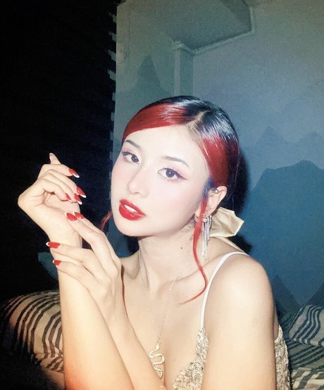 Charechii pornstar adult photo