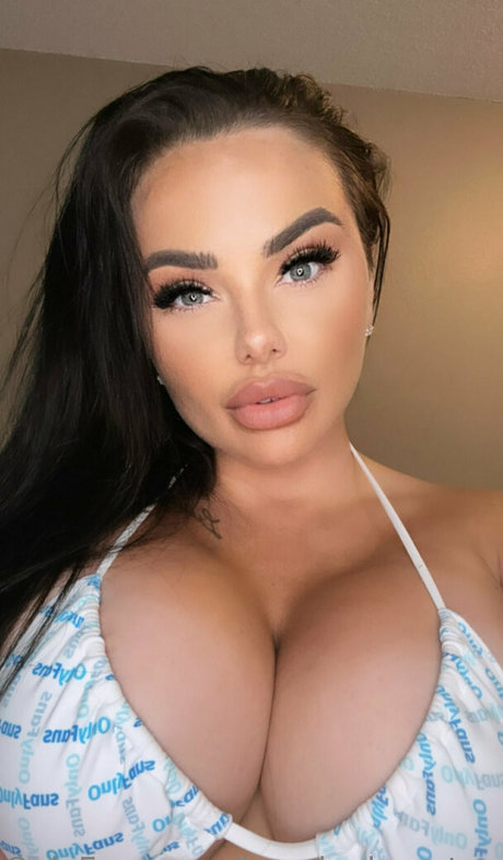 bosnianbeautyy nude pornstar img