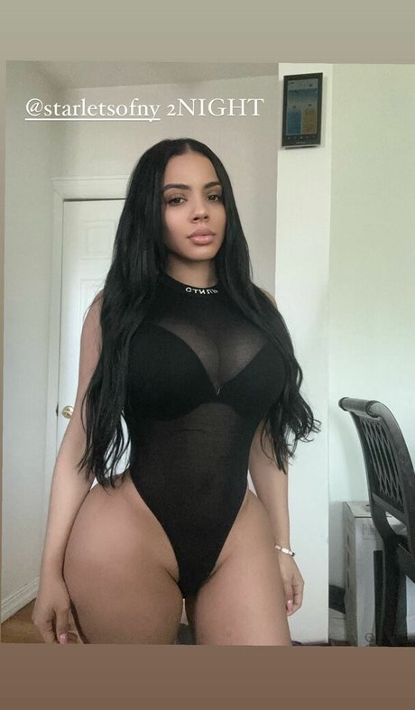 E dot hot actress archive