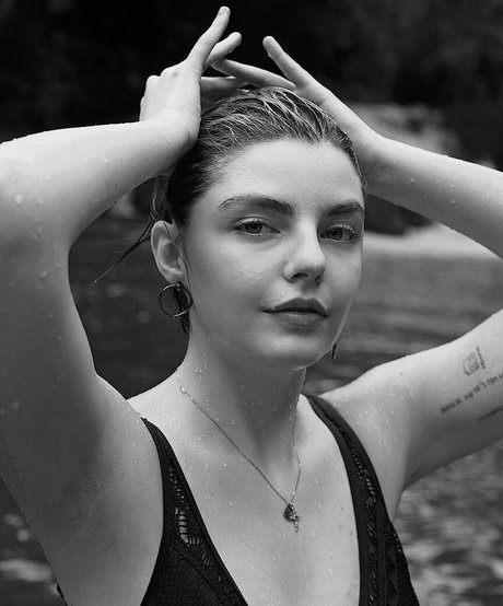 Triz Pariz pornstar nice galleries