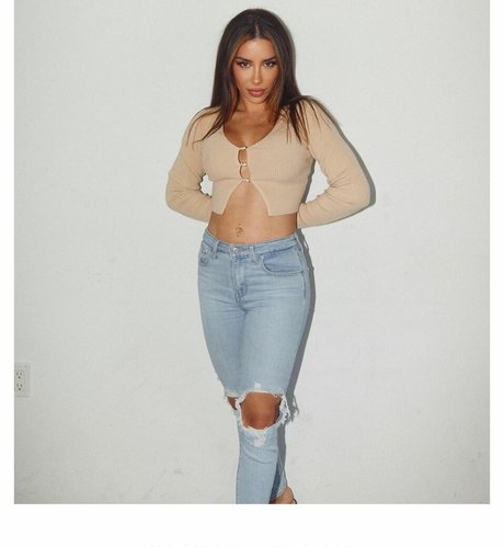 Nacya Marreiro top model galleries