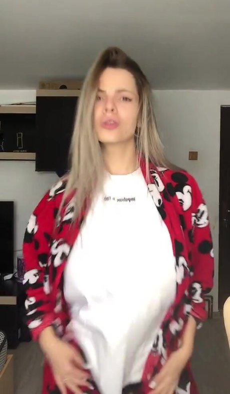 beautiful babe onlyfans free sexy pics