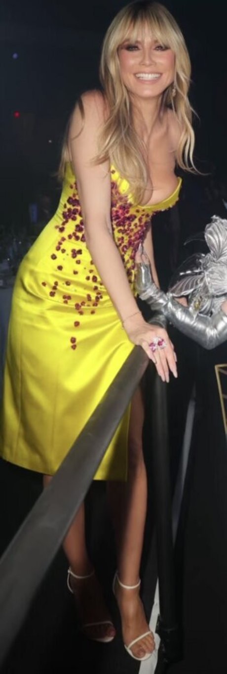 Heidi Klum erotic star photos