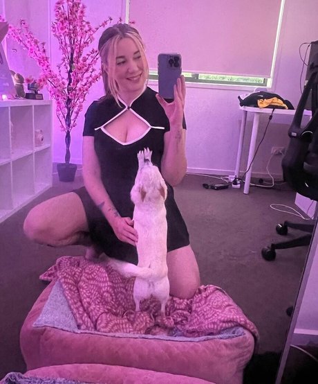 Itsbordie pornstar pics