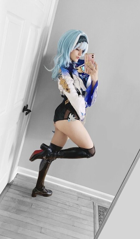 Otterother model naked photos