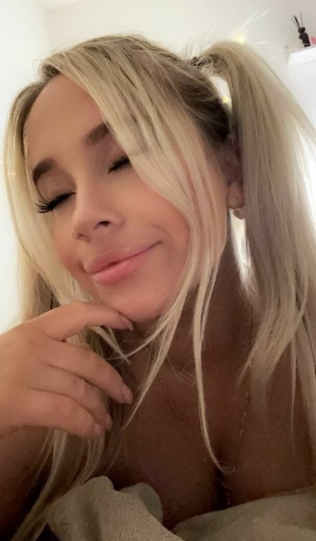 Decadex star pretty archive