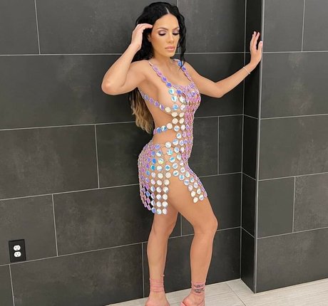 NinaUnrated star best pictures