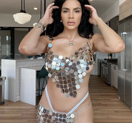 NinaUnrated model pornographic gallery