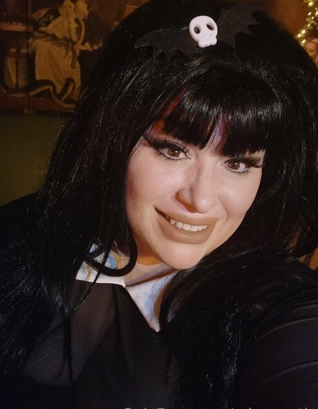 missmortis pornstar top img