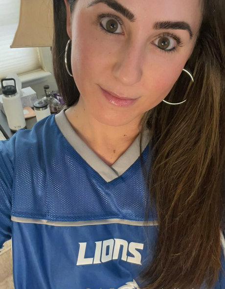 mila james star hd pic