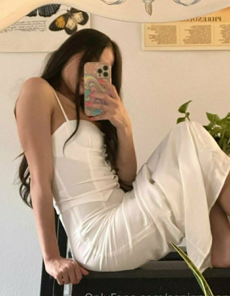 senioryear hot actress pic