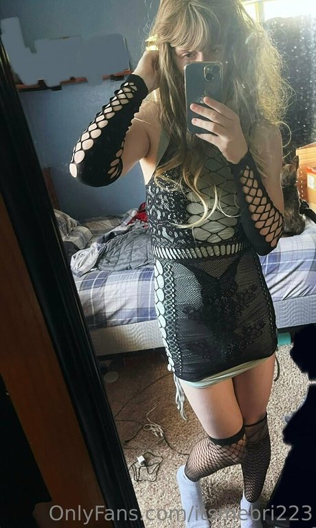 itsmebri223 porn model img