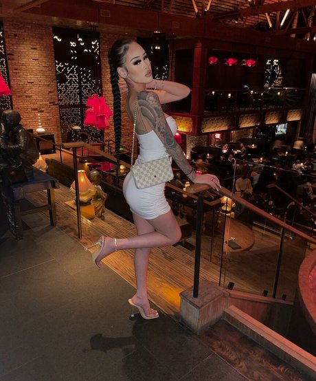 Jennyturtlee star photo