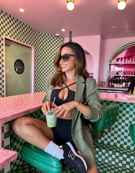 anacheri pornstar art pictures