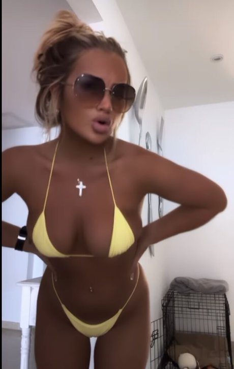 thick ass onlyfans hot nude picture