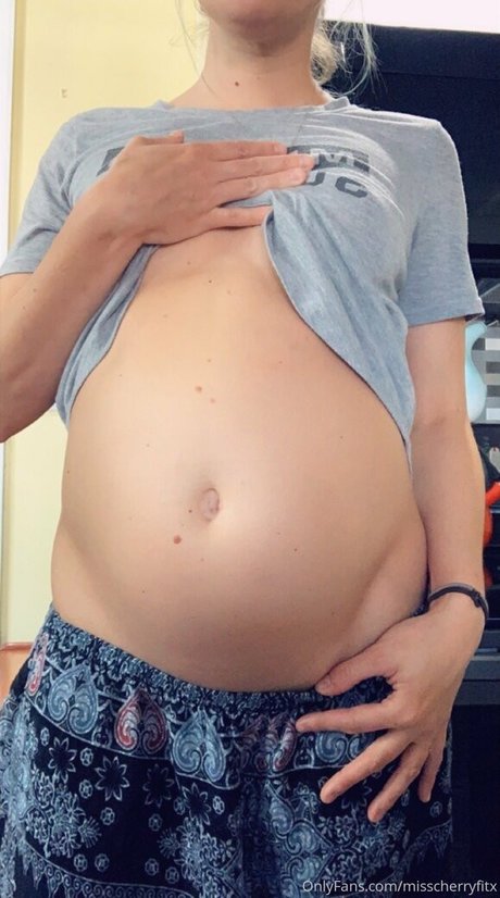 misscherryfitx pornographic star picture