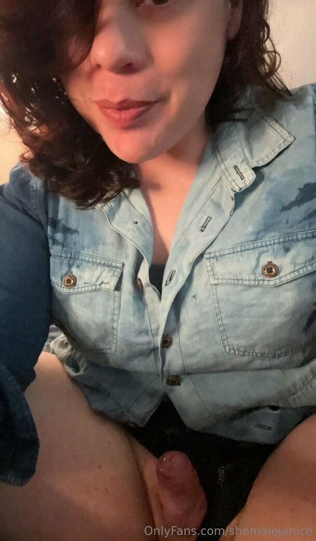 shemalejanice xxx pornstar image