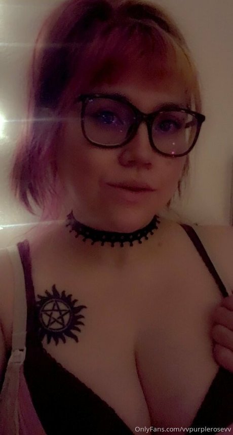 vvpurplerosevv top star pic